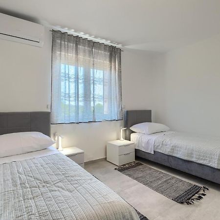 Apartments Medulin 2217 Kültér fotó
