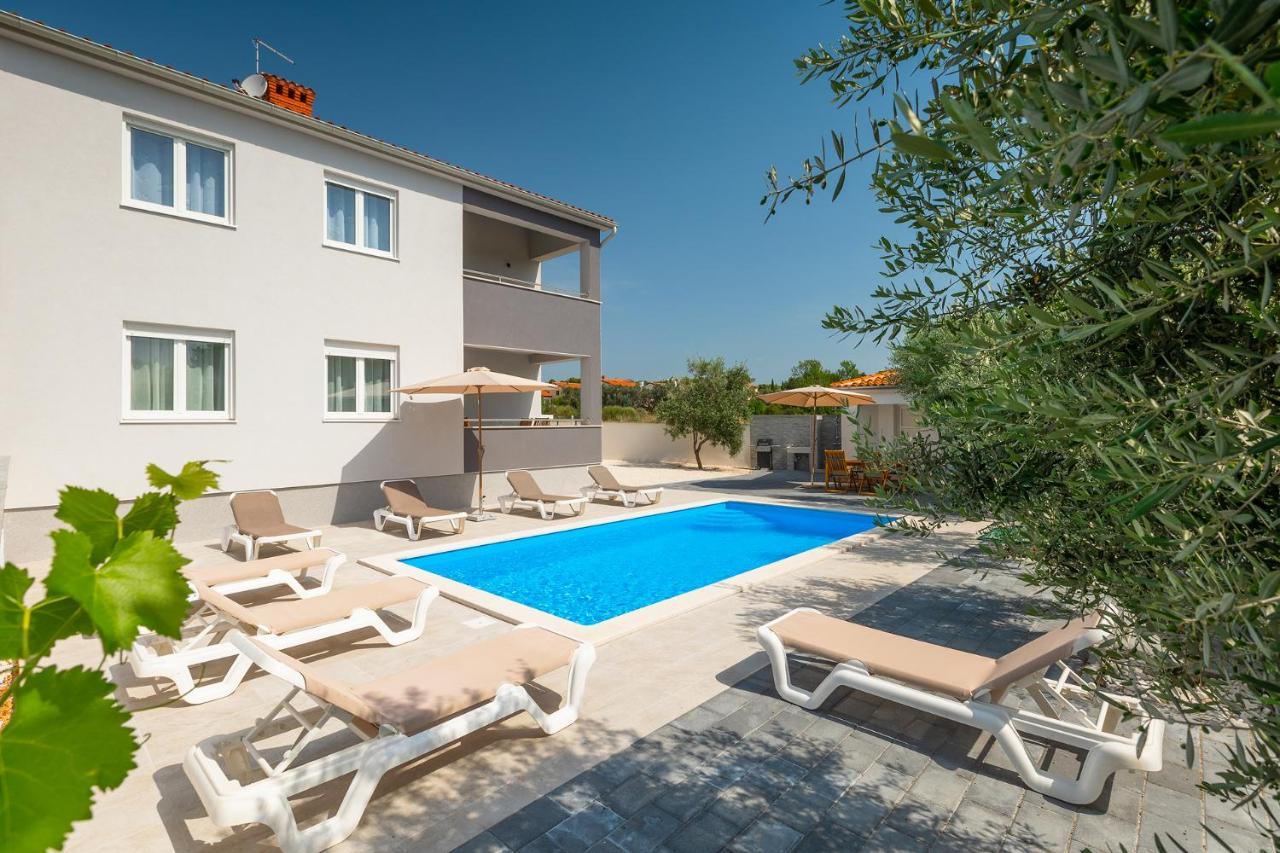 Apartments Medulin 2217 Kültér fotó