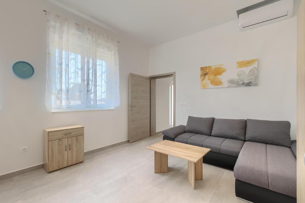 Apartments Medulin 2217 Kültér fotó